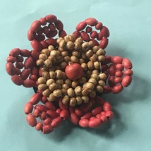 Estate large Coral &amp; Tan Wood Bead Dimensional Flower Pin Brooch – 2 and 3/8th’s - £10.52 GBP