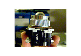 Vintage Cutler Hammer Indicating Light 24V Panel 3876A [Oil Pushbutton Line] - $19.95