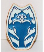 Star Wars Ahsoka Tano Head Blue Silhouette Embossed Image Metal Pin NEW ... - £7.80 GBP