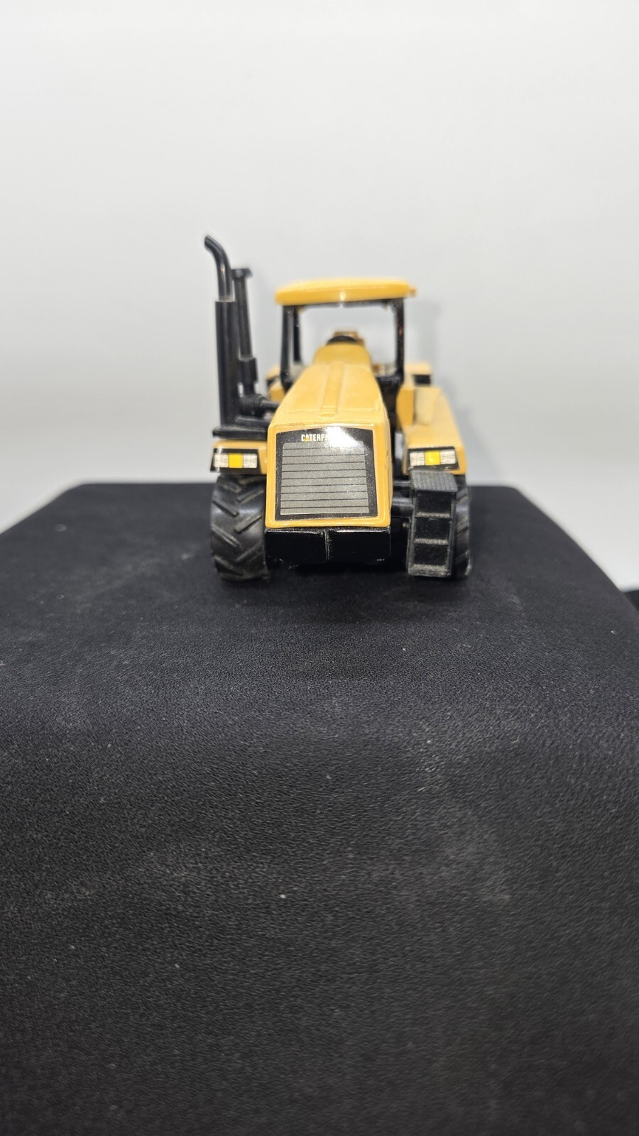 Diecast ERTL Caterpillar CAT 85C Challenger Tractor 3.5” X 2” Farm Equipment Item image 2