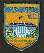 VINTAGE WASHINGTON WHITE HOUSE EMBROIDERED CLOTH SOUVENIR TRAVEL PATCH - $6.95