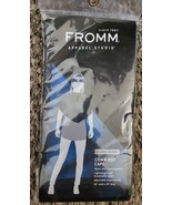 Fromm Apparel Studio Comb Out Cape Adjustable Snap Closure 28&quot; X 28&quot; - £7.53 GBP