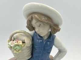 Llardo Sweet Scent Girl Figurine  - $138.95