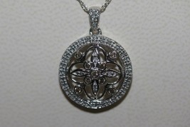 Fine 14K White Gold Diamond Accent Round Flower design Filigree Pendant Charm - £336.26 GBP