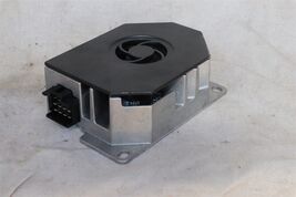 Mercedes A2118705189 Harman Kardon Amplifier AMP Model HS-9010 image 2