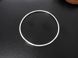 Solid Round Bangle 925 Sterling Silver, Handmade Endless Bracelet For Unisex - £66.84 GBP