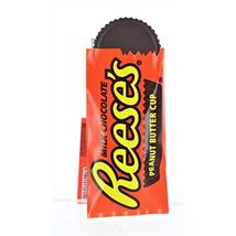 Hersheys Reeses Peanut Butter Cup Candy Christmas Ornament - $12.17