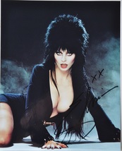 ELVIRA: Mistress of the Dark Signed Photo – Cassandra Peterson w/COA  - £195.03 GBP