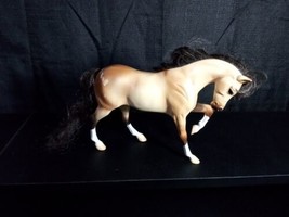 VINTAGE  Breyer Reeves Tan Horse With Brushable Hair 1995 - £21.50 GBP