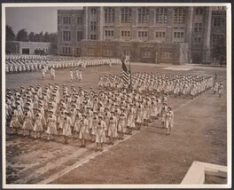 WWII US Naval Training School (WR) Bronx NY Photo #5 WAVES March in Cere... - £15.49 GBP