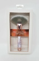Bella Beauty Pro Fantail Makeup Brush - New - $11.61