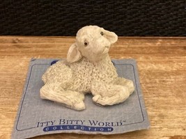 Vintage - Rare - 1986-  Itty Bitty World Collection -LAMB -  Miniature - $138.82 MXN