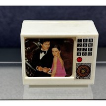 Vintage Barbie Retro TV Soap Opera Scene Mini Toy By Meritus 1984 Replac... - £5.86 GBP