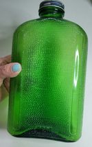 1931 WISHING WELL GREEN EMBOSSED 1 QUART WATER BOTTLE WITH LID image 5