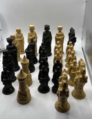 Vintage ANRI Bakelite Renaissance Chess Chessmen Set By E.S. Lowe Pieces - $39.55