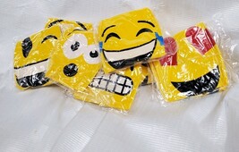 12" Emoji Party Pack Inflatable Beach Balls  Beach Pool Party Toys (12 Pack) image 4