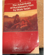 Bantam Classic PaperbackThe Adventures Of Huckleberry Finn 1981 *Pre Own... - $9.99