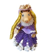 VTG 70s Ugly Pig Purple Blonded Beaded Safety Pin Figure Miss Piggy 4&quot; U... - $38.62