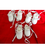 Vintage 1970&#39;s Ideal Crissy Family Velvet, Mia, Dina (6) White Left Clogs - $28.99