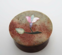 Pretty vintage stone lidded trinket box with abalone flower inset - £9.38 GBP