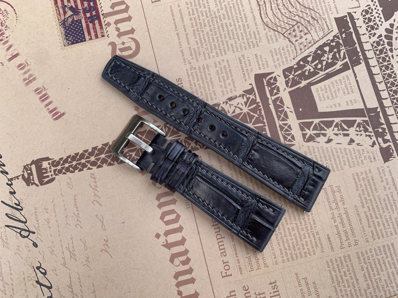 (Customizable, multiple size) Alligator leather handmade watch straps - $149.99