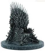 the Iron Throne Figure Toys - $426.32 MXN