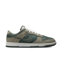 Nike men&#39;s dunk low retro premium sneakers in Dark Stucco/Vintage Green - £83.94 GBP