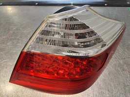 Passenger Tail Light Sedan Quarter Panel Mounted Fits 09-11 GENESIS 52296 image 2