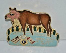 Vintage LIONS CLUB 1977 Minnesota Manitoba NW Ontario CA Moose Pin - £11.83 GBP