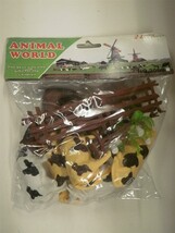 NEW TOY CLOSEOUTS-  EACH- MIX &amp; MATCH- ANIMAL WORLD- L86 - $4.45