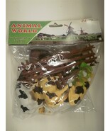 NEW TOY CLOSEOUTS-  EACH- MIX &amp; MATCH- ANIMAL WORLD- L86 - $86.62 MXN