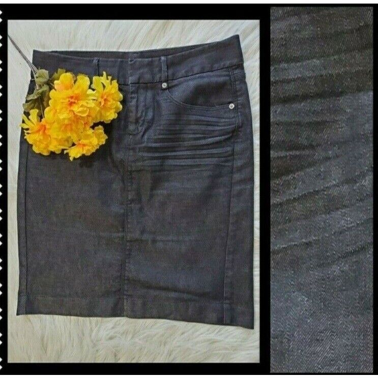 Primary image for Gap Skirt Size 6 Womens Black Above Knee Mini Denim