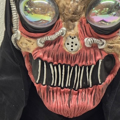 Easter Unlimited Fun World Alien Cyborg Fallout Victim Halloween Mask Bubble Eye Item image 5