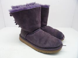 UGG Australia Girl's Bailey Bow 3280K Sheepskin Boots Purple Youth Size 3M - $35.62