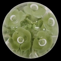 St Clair Paperweight Flowers Green - £35.05 GBP