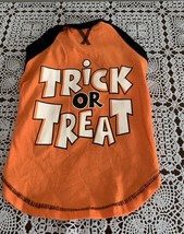 Thrills Chills Collection Dog Halloween Tee Shirt Trick Or Treat SMALL Orange - £8.72 GBP