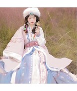 Song Dynasty Outfit Set | Top, Pleated Gradient Maxi Skirt, Lamb Wool Co... - $4,815.18 MXN