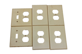 6 LOT ELECTRIC OUTLET COVERS &amp; OUTLET/SWITCH COMBO – IVORY PLASTIC - LEV... - $5.00