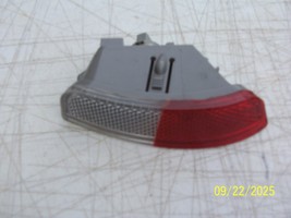 BUICK PARK AVENUE LEFT REAR DOOR PANEL COURTESY LIGHT USED 1999 2000 200... - $959.46 MXN