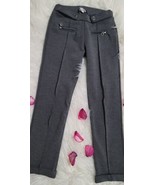 Kidkind Girls Grey Pants Sz 4-5 years old - $244.42 MXN