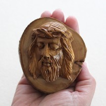 Mini Olive Wood Wall Hanging of Jesus, the Perfect Religious Gift for Christmas  - £40.05 GBP