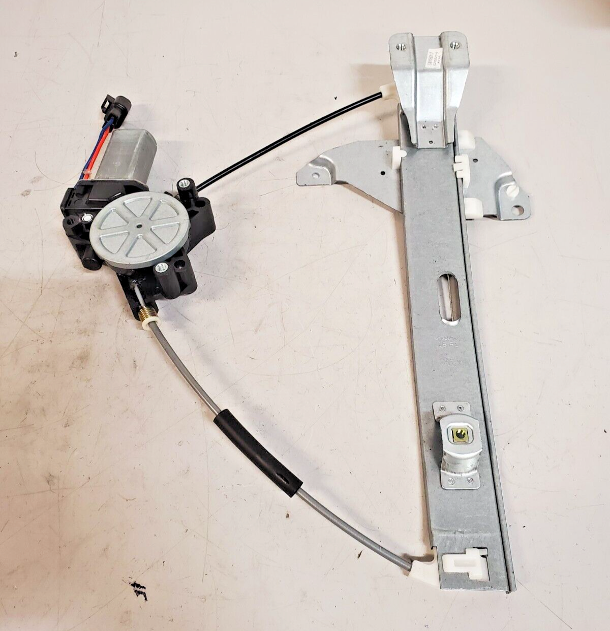 KOA Driver Side Rear Power Window Regulator GM1550117 | 25922333 | 06-RL - $67.68