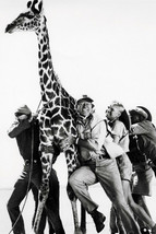 Hatari John Wayne Hardy Kruger Giraffe 11x17 Mini Poster - £14.07 GBP