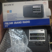 Sony 2 Band Portable AM/FM Radio ICF-38 Black Sony AC/DC original box - £22.48 GBP