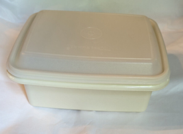 Vintage Tupperware Ice Cream Keeper 1254 Almond Bottom &amp; 1255 Frosted Lid - $9.74