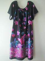 Vintage Granada Muumuu House Dress Patio Dress Floral Pattern on Black S... - $18.99