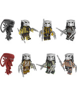 8Pcs Aliens vs Predator Minifigure AVP Assembly Mini Building Block Toys - $416.36 MXN