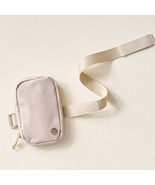 Tumbler Fanny Pack Pouch Wallet Natural Beige - $412.26 MXN