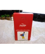 Hallmark Keepsake "With A Smile & A Song - Snow White" 2021 Ornament NEW... - €14,52 EUR Hallmark Keepsake "With A Smile & A Song - Snow White" 2021 Ornament NEW... - €14,52 EUR