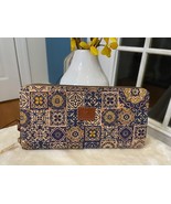Sustainable Luxury | Long CORK Wallet from Portugal – Eco-Friendly Elegance - $370.14 MXN